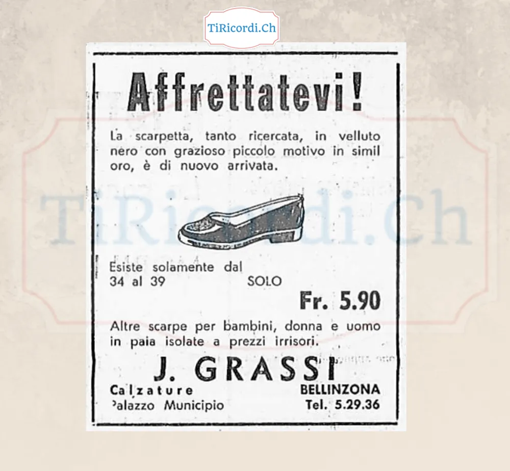Affrettatevi! La scarpetta in velluto nero con motivo in simil oro a 5.90 franchi da J. Grassi, Bellinzona